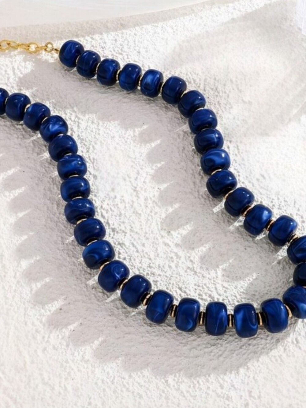 Blue Marble Acrylic Chunky Bead Choker Necklace Gold Tone Statement Jewelry NWOT